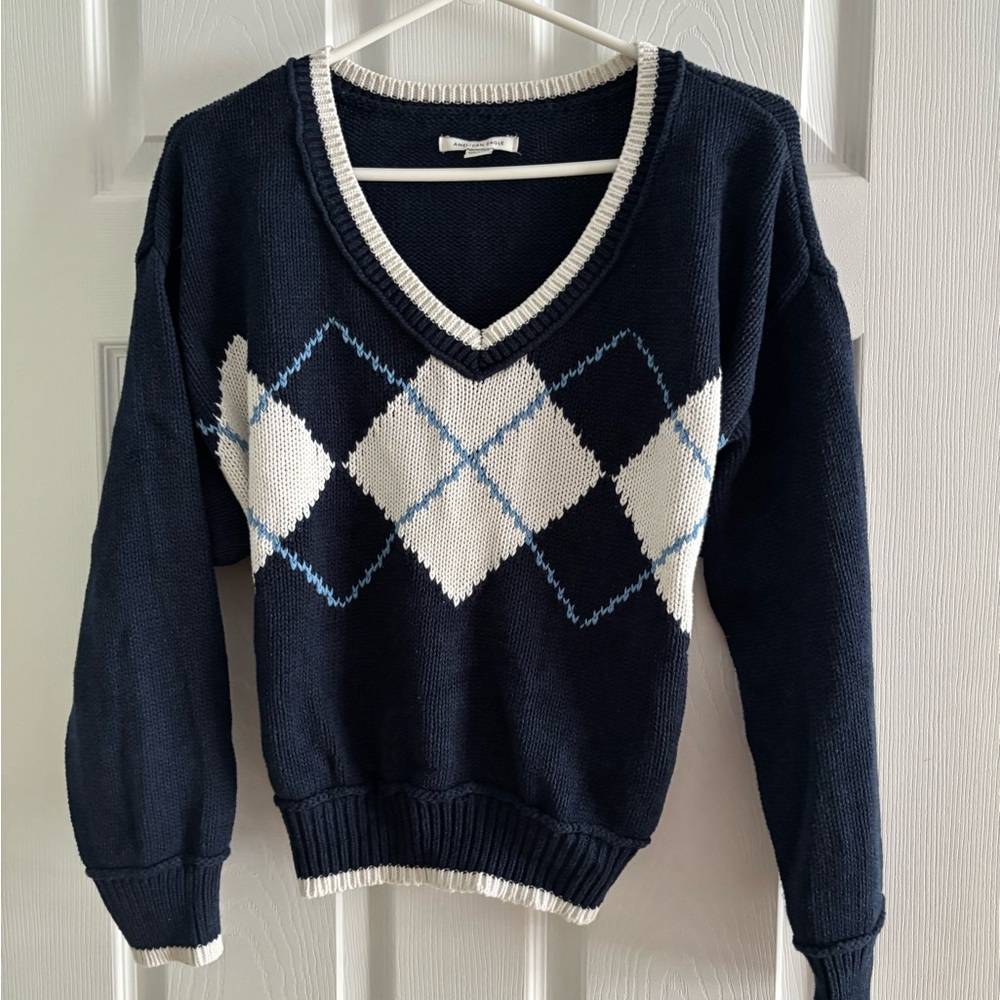 American Eagle Outfitters V-Neck Sweater Blue and White Argyle